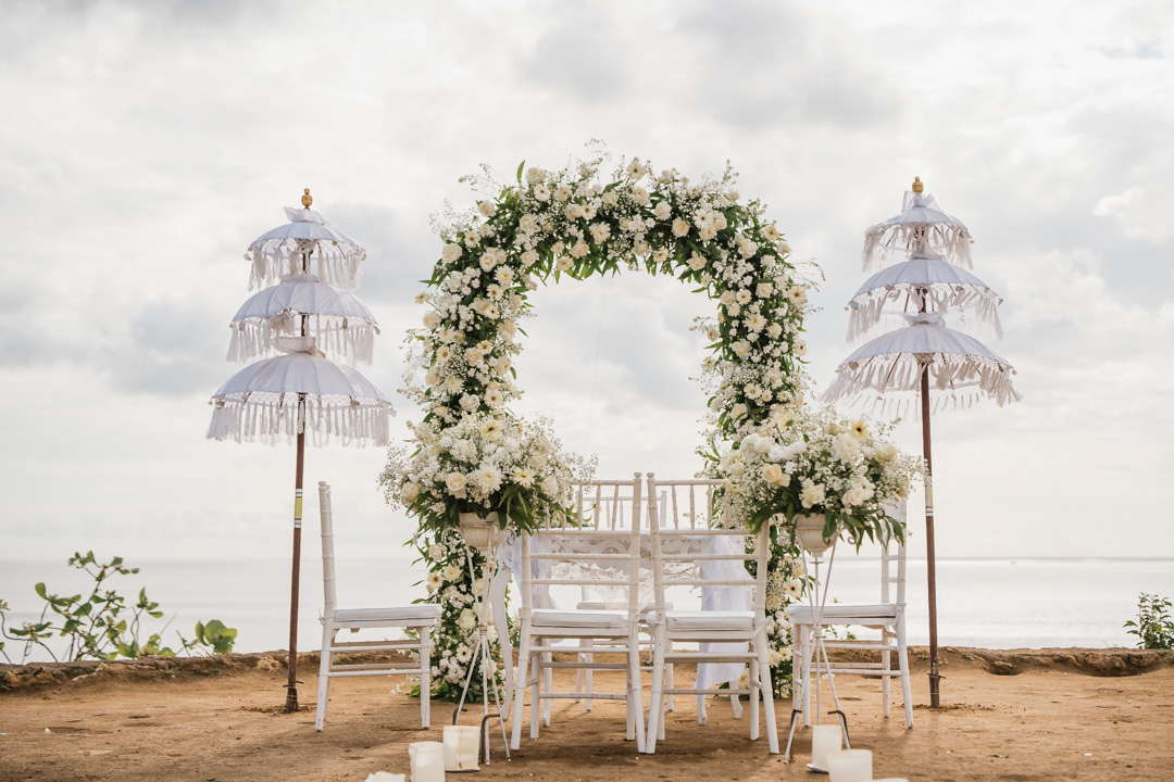 Mariage islamique a Bali, la decoration florale