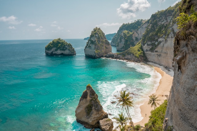 alfiano-sutianto-exFdOWkYBQw-unsplash (1) plage de Bali